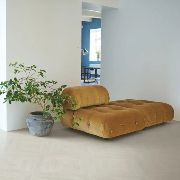 Ламинат Pergo Chevron 12 Pro Дуб Морозный Патинированный L1254-04157 в Кургане