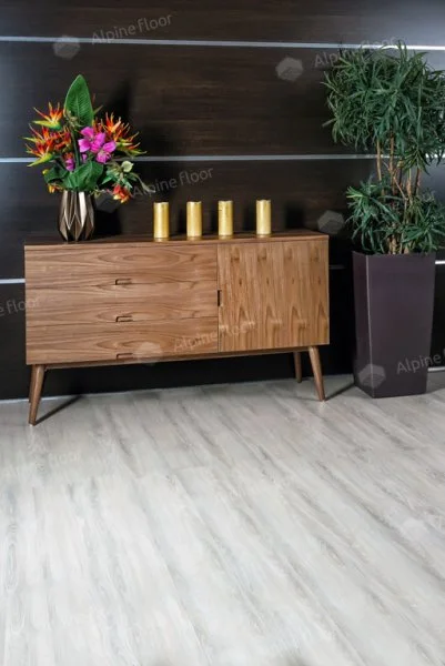 Кварц-виниловая плитка Alpine Floor Easy Line Дуб Снежный ЕСО 3-14 3 мм. 43 класс в Кургане