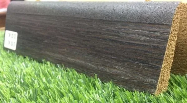 Эластичный пробковый плинтус ArtCorkDesing CW 03-13 10х60х915 мм в Кургане