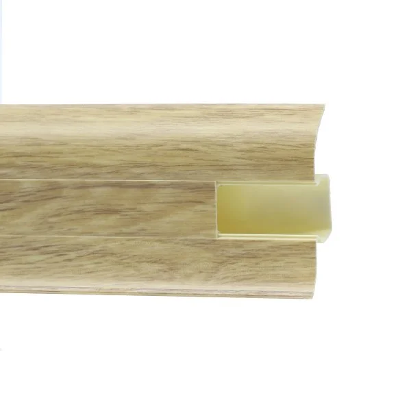 Пластиковый плинтус Royce №819 Дуб Летний (58х22х2200мм) в Кургане