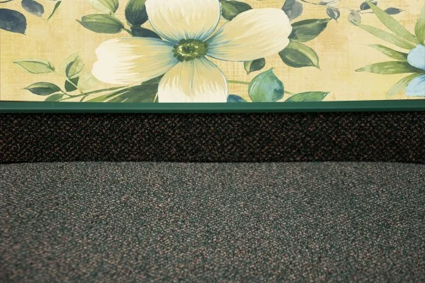 Плинтус для ковролина Korner Listwa 110 Зеленый 2,5м (50мм) в Кургане